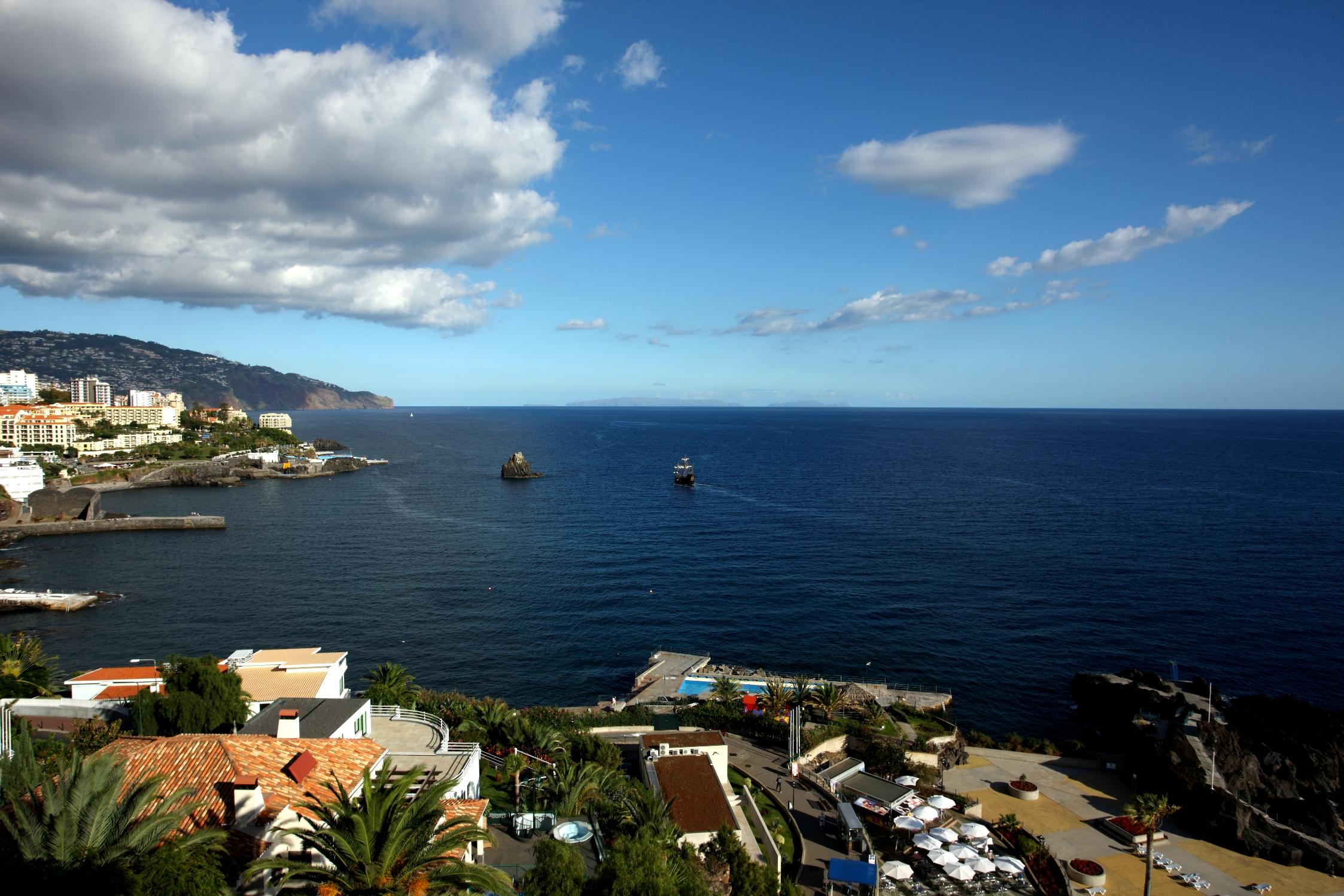 Madeira Regency Cliff - Adults Only Hotel Фуншал Екстериор снимка